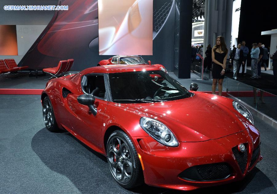 U.S.-NEW YORK-INTERNATIONAL AUTO SHOW-SUPER CARS