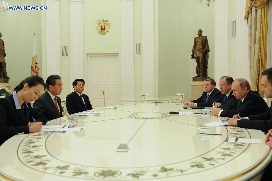 RUSSIA-MOSCOW-PUTIN-CHINESE FM-MEETING