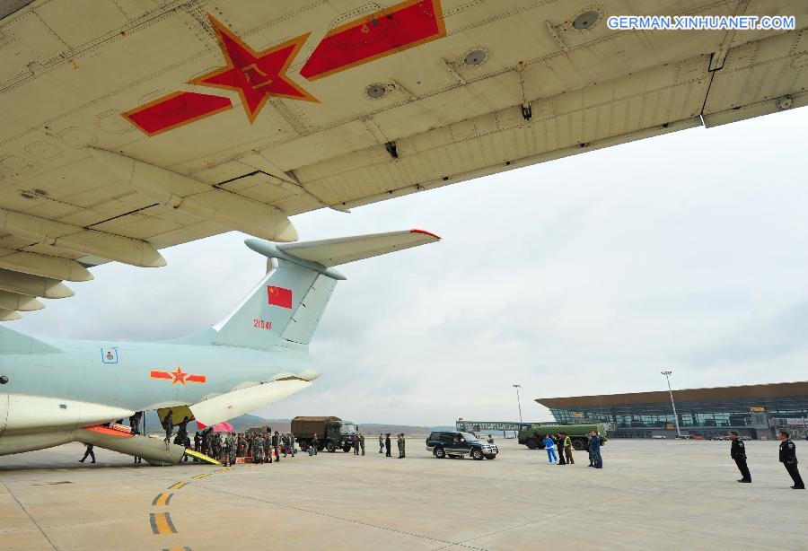 CHINA-NEPAL EARTHQUAKE-CHINA AIR FORCE-AID (CN) 