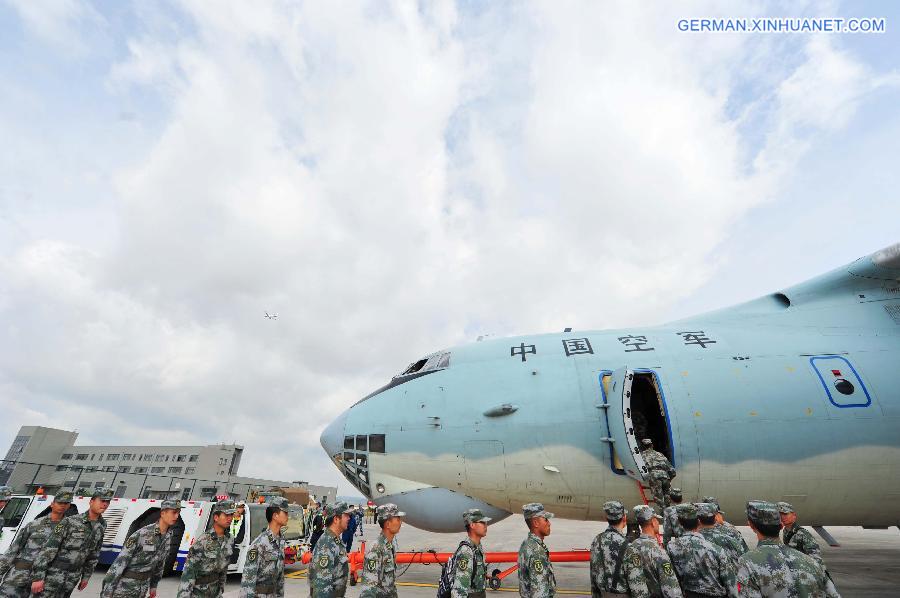 CHINA-NEPAL EARTHQUAKE-CHINA AIR FORCE-AID (CN) 