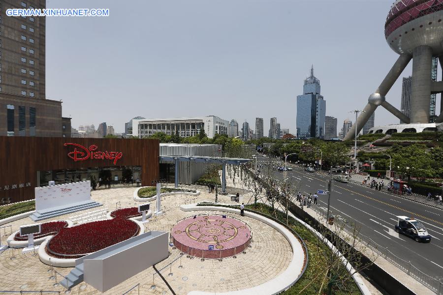 CHINA-SHANGHAI-DISNEY STORE-OPENING (CN)