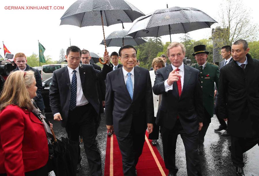 Li Keqiang führt Gesprche mit Enda Kenny in 