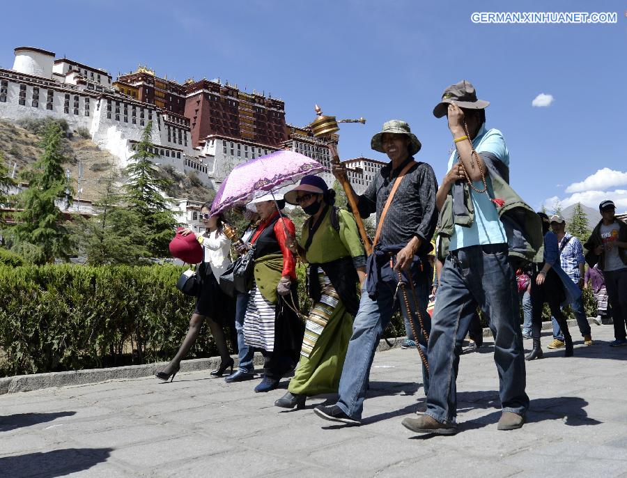 CHINA-TIBET-SAKADAWA FESTIVAL (CN)