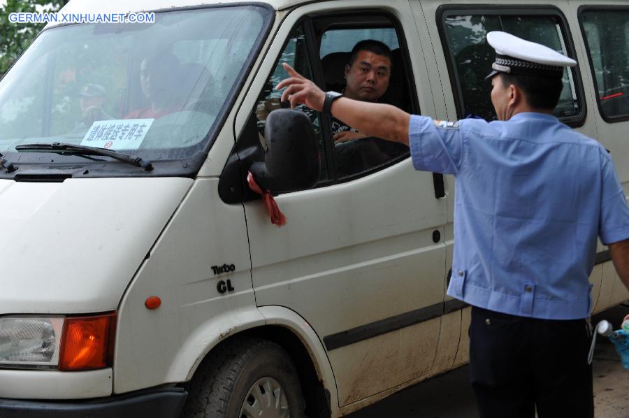 CHINA-HUBEI-JIANLI-SINKING SHIP-RESCUE (CN)