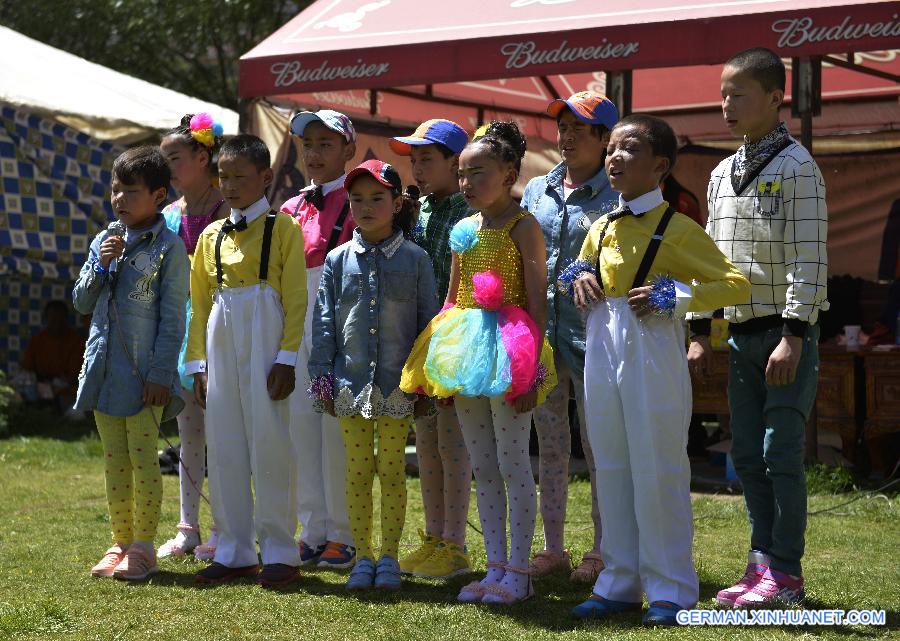 CHINA-TIBET-BLIND CHILDREN-OUTING (CN)