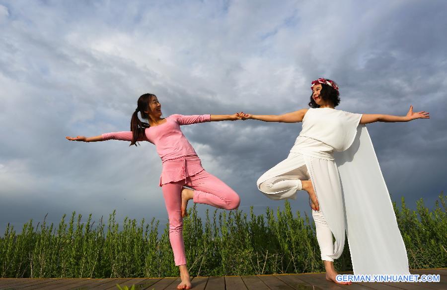 #CHINA-GANSU-ZHANGYE-WETLAND-YOGA (CN)