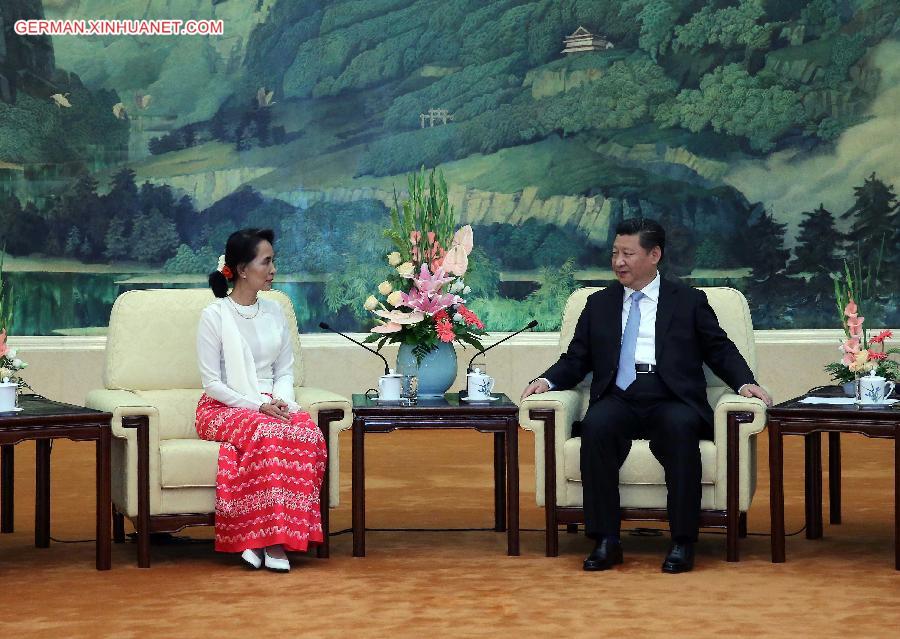 (FOCUS)CHINA-BEIJING-XI JINPING-MYANMAR-AUNG SAN SUU KYI-MEETING (CN)