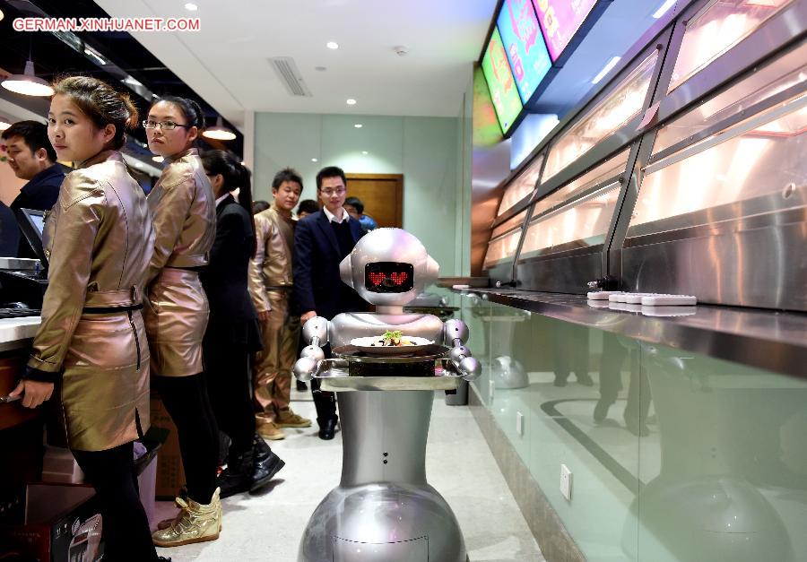 CHINA-ROBOT DEVELOPMENT-DAILY LIFE (CN)