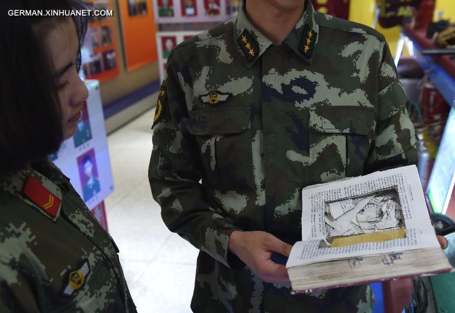 CHINA-YUNNAN-DEHONG-ANTI-DRUG FEMALE SOLDIER(CN)