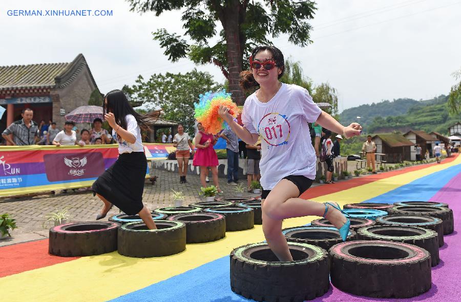 CHINA-CHONGQING-HIGH HEELS-RUNNING COMPETITION (CN)