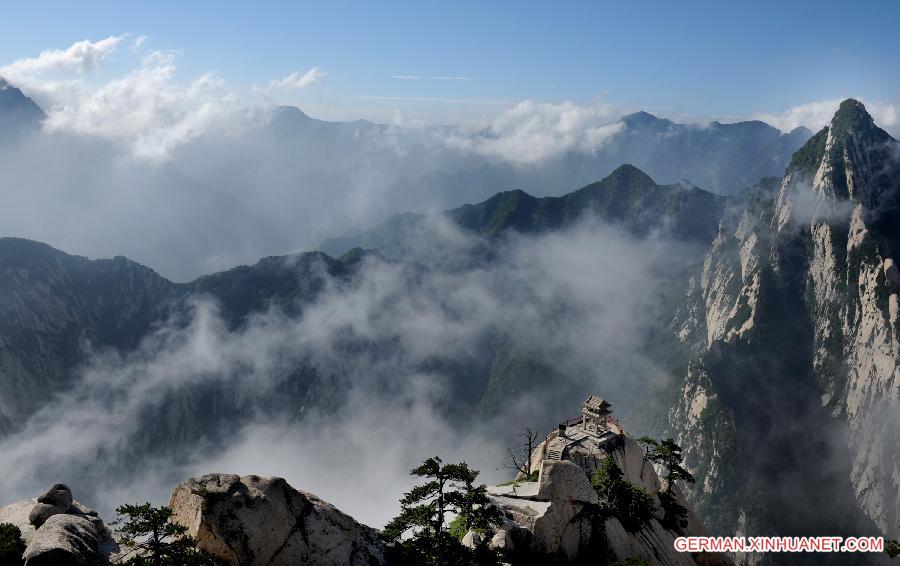 CHINA-SHAANXI-HUASHAN MOUNTAIN-VIEWS (CN)