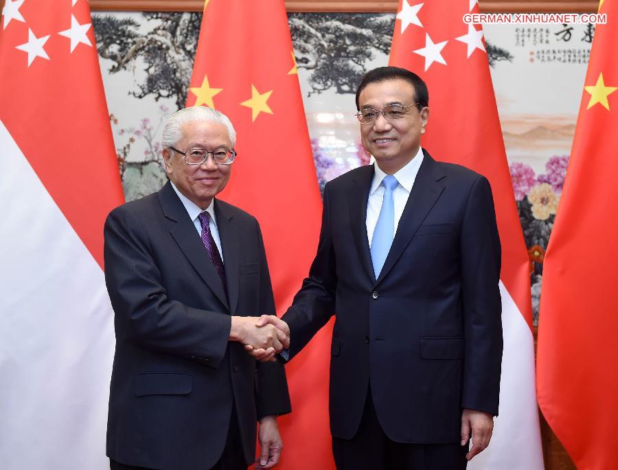 CHINA-BEIJING-LI KEQIANG-SINGAPORE-PRESIDENT-MEETING (CN)