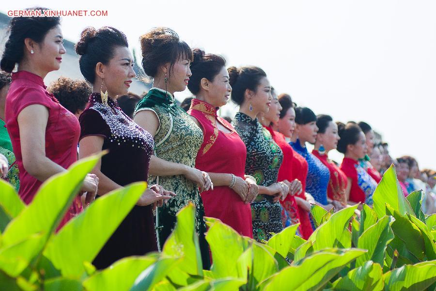 #CHINA-SHANXI-HONGTONG-CHEONG-SAM SHOW (CN) 