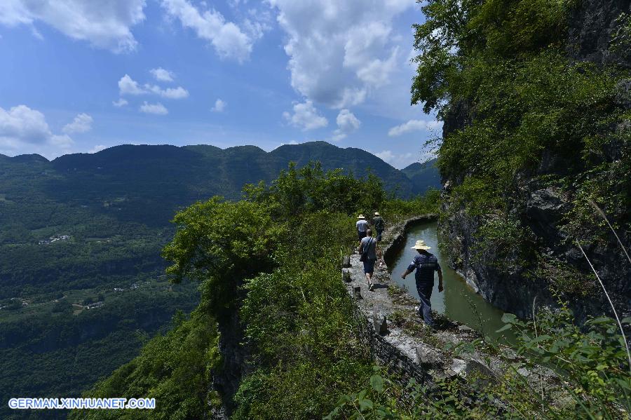 #CHINA-HUBEI-ENSHI-ARTIFICIAL AQUEDUCT CANAL (CN)