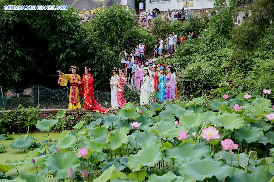 #CHINA-SICHUAN-NEIJIANG-LOTUS FESTIVAL (CN)