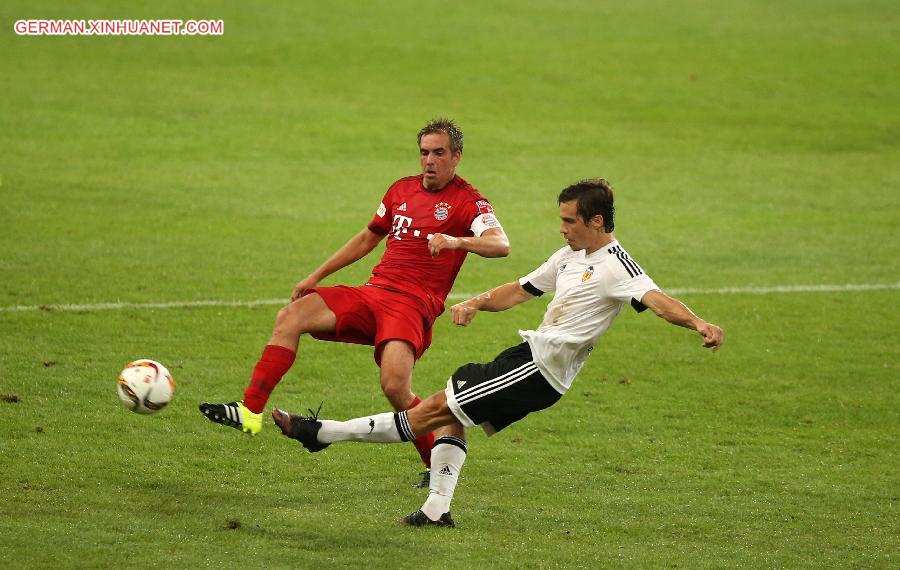 (SP)CHINA-BEIJING-SOCCER-CLUB FRIENDLY MATCH-BAYERN MUNICH VS VALENCIA