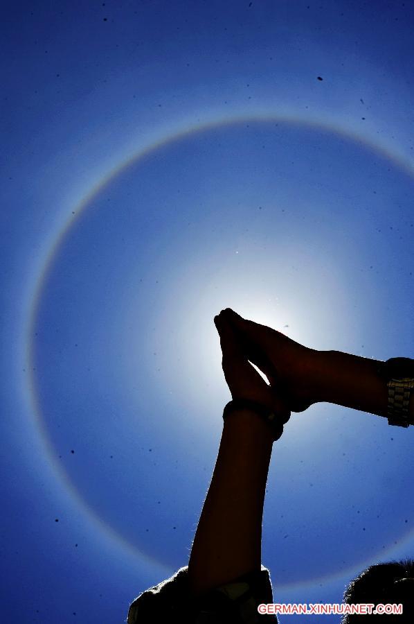 CHINA-LHASA-SOLAR HALO (CN) 