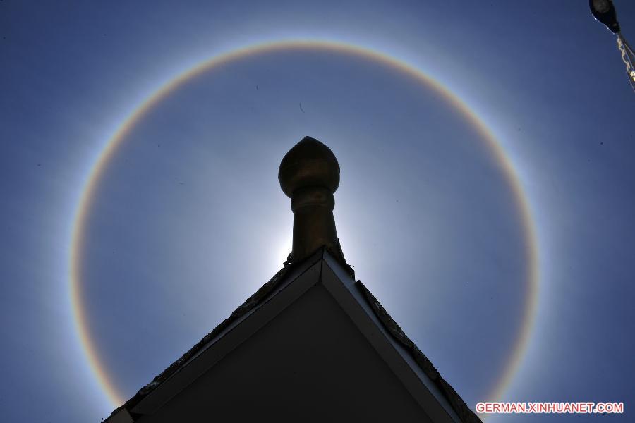 #CHINA-LHASA-SOLAR HALO (CN) 