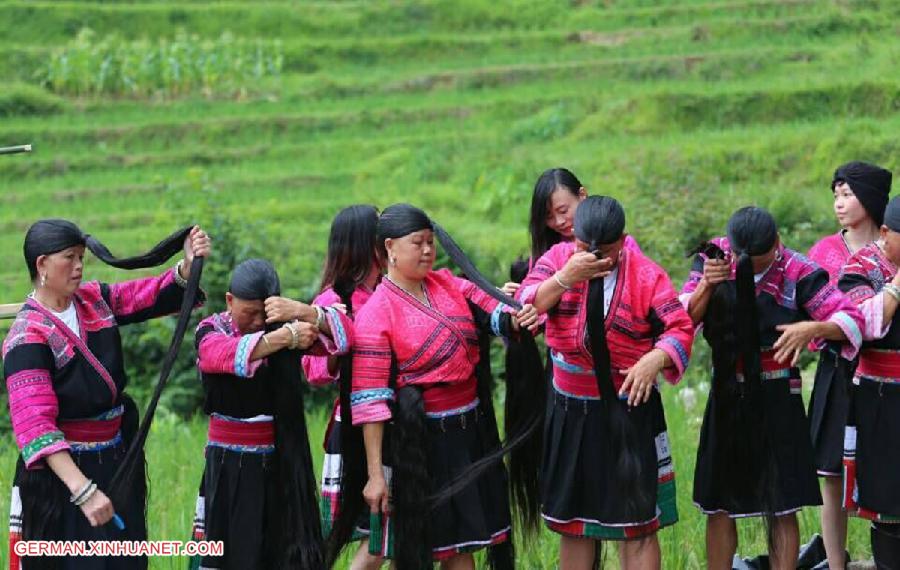 #CHINA-GUANGXI-GUILIN-DRYING CLOTHES FESTIVAL (CN)