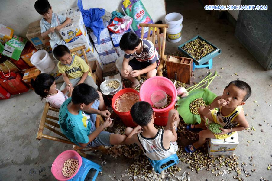 CHINA-JIANGXI-RURAL CHILDREN-SUMMER VACATION (CN)