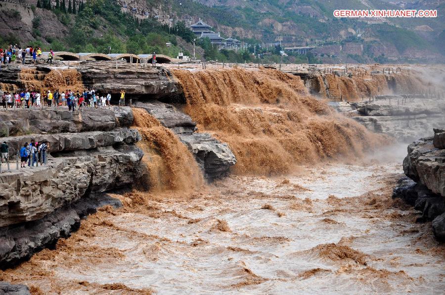 #CHINA-SHANXI-LINFEN-HUKOU WATERFALL (CN)