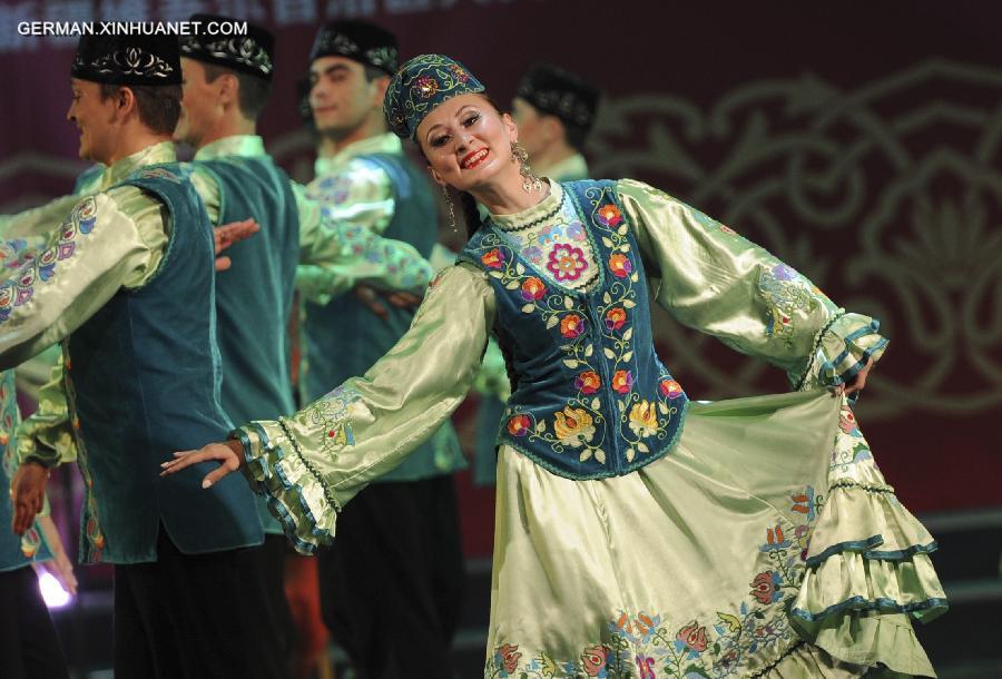 CHINA-XINJIANG-URUMQI-DANCE FESTIVAL (CN)