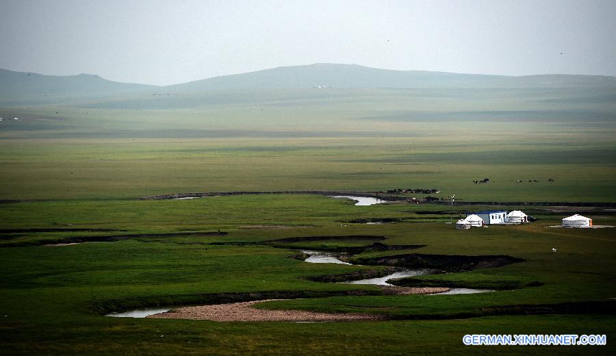 CHINA-INNER MONGOLIA-PRAIRIE-SCENERY (CN)