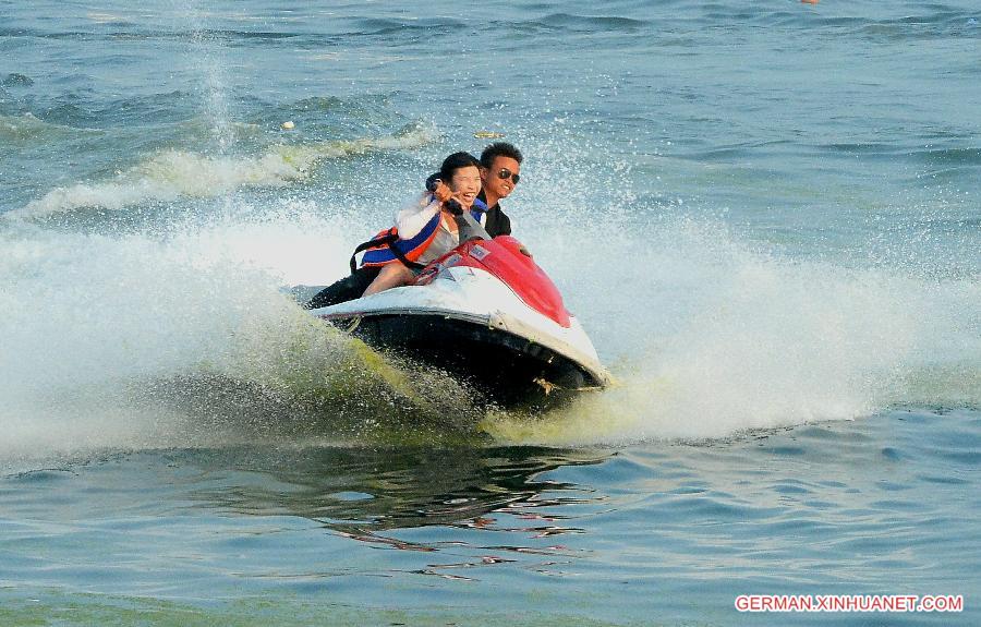 CHINA-QINGDAO-SPEEDBOAT (CN)