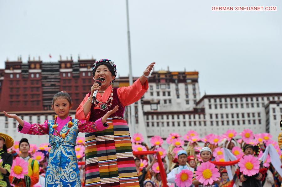 CHINA-TIBET-LHASA-ART PERFORMANCE(CN)