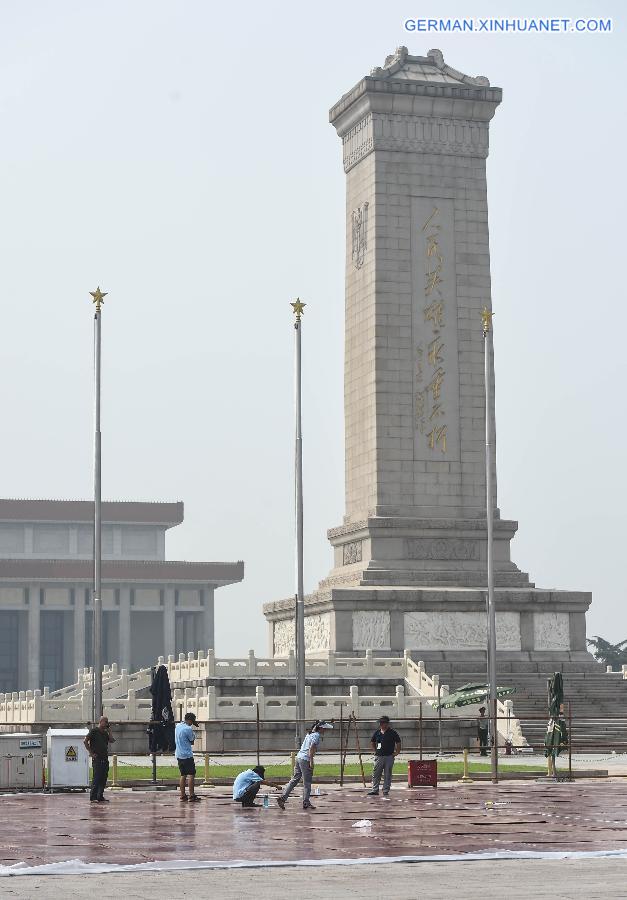 CHINA-BEIJING-TIAN'ANMEN SQUARE-DECORATION-PREPARATION(CN)