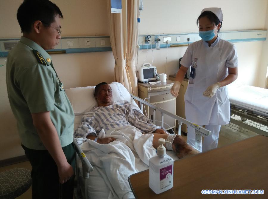 CHINA-TIANJIN-EXPLOSION-RESCUED FIREFIGHTER(CN)