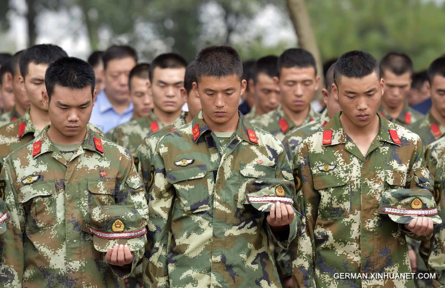 CHINA-TIANJIN-EXPLOSION-MOURNING (CN)