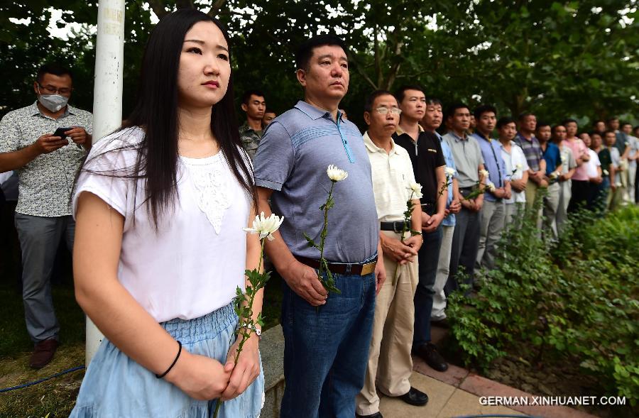 CHINA-TIANJIN-EXPLOSION-MOURNING (CN)