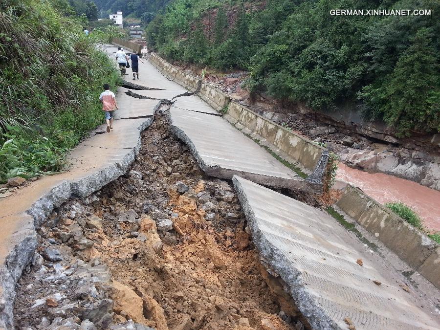 #CHINA-SICHUAN-RAINSTORM-DAMAGES (CN)