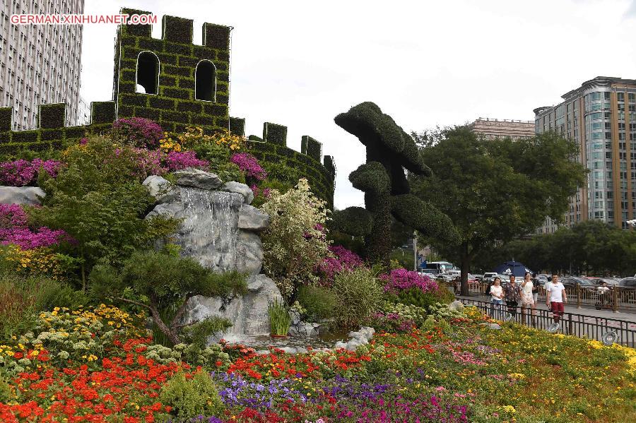 CHINA-BEIJING-70TH ANNIVERSARY-CHANG'AN AVENUE-FLOWER (CN)