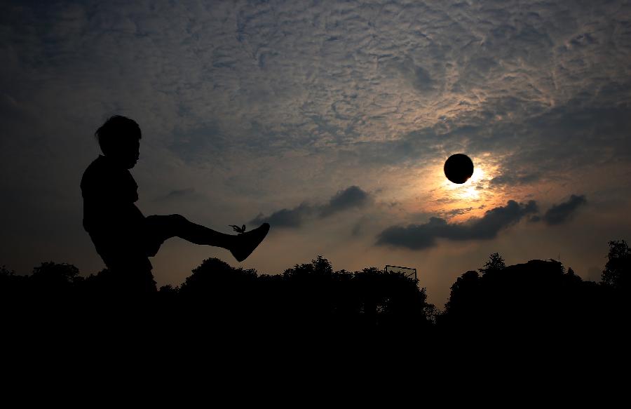 #CHINA-SICHUAN-HUAYING-PUPILS-FOOTBALL DREAM(CN)