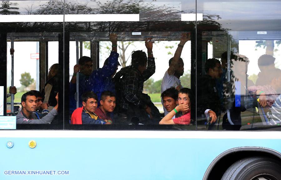 GERMANY-MUNICH-REFUGEES-ARRIVAL