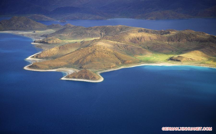 CHINA-TIBET-YAMZHO YUMCO LAKE-SECNERY (CN)