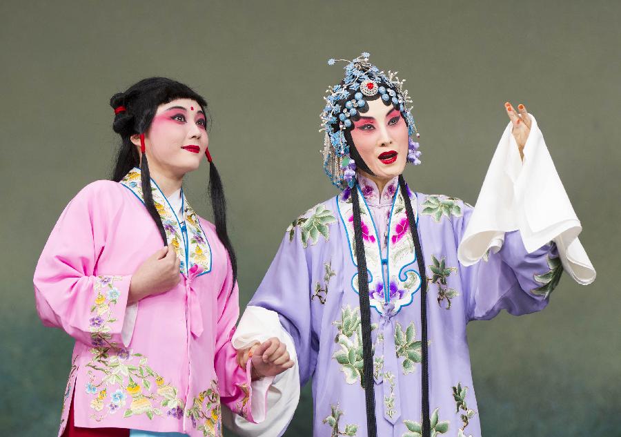 CANADA-TORONTO-PEKING OPERA-THE JEWELRY PURSE