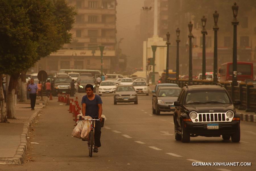 EGYPT-CAIRO-WEATHER-SANDSTORM