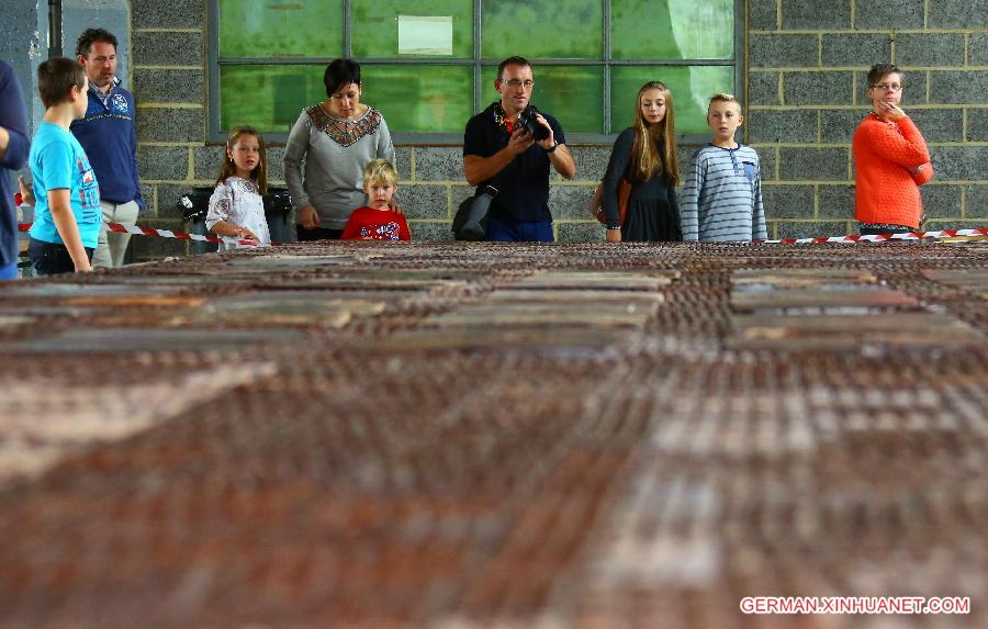 BELGIUM-TONGEREN-HUGE CHOCOLATE