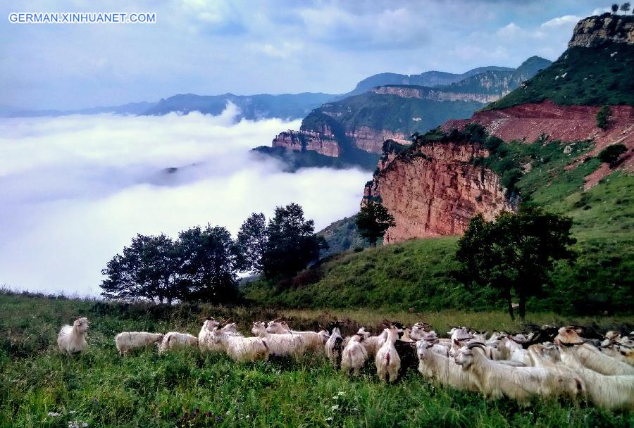 CHINA-HEBEI-TAIHANG MOUNTAIN-SCENERY (CN)