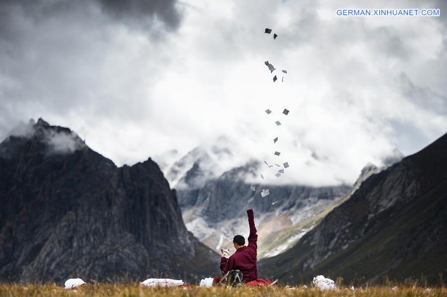 CHINA-QINGHAI-NIANBAOYUZE-SCENERY (CN)