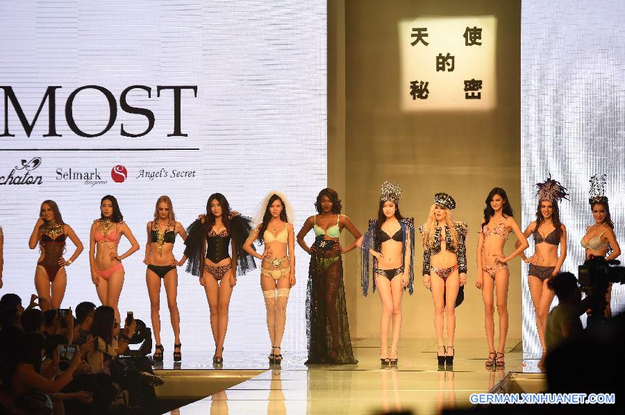 CHINA-DALIAN-UNDERWEAR SHOW(CN)