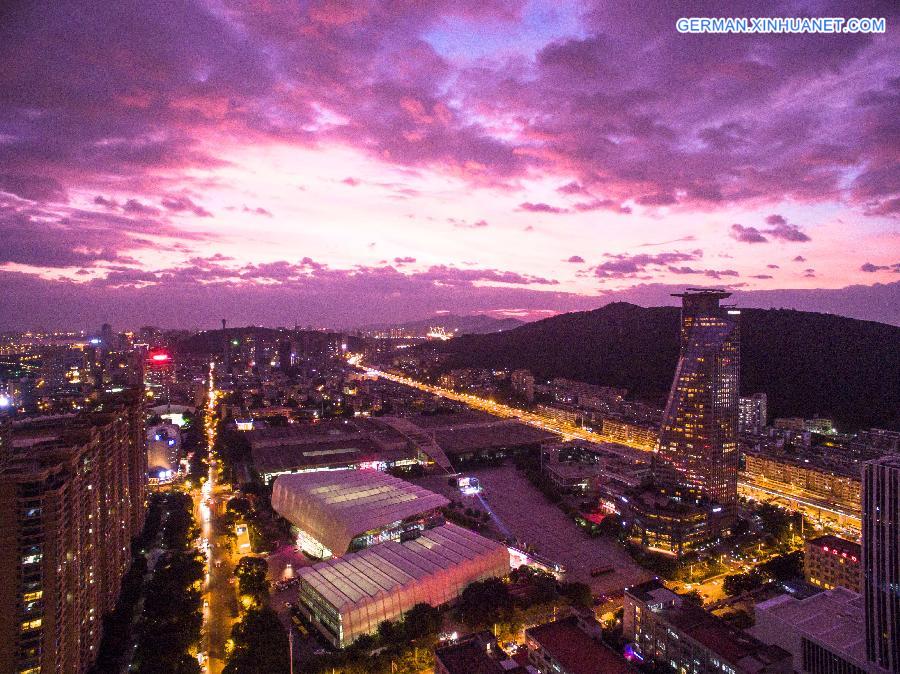 CHINA-XIAMEN-SUNSET GLOW (CN)