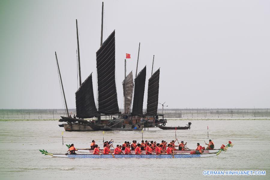 CHINA-JIANGSU-HONGZE-HAIRY CRAB FAIR (CN) 