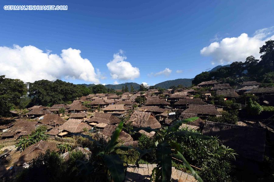 CHINA-YUNNAN-WA PEOPLE-VILLAGE (CN)