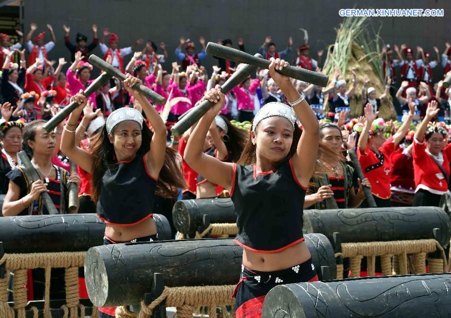 CHINA-KUNMING-WA ETHNIC GROUP-TRADITIONAL FESTIVAL (CN)