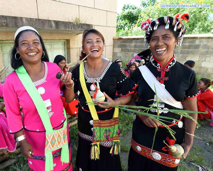 CHINA-KUNMING-WA ETHNIC GROUP-TRADITIONAL FESTIVAL (CN)