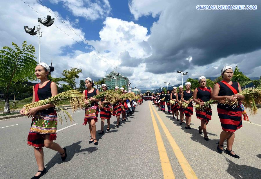 CHINA-KUNMING-WA ETHNIC GROUP-TRADITIONAL FESTIVAL (CN)